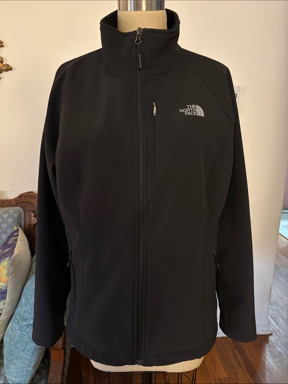 The North Face Black Women's Utility Softshell Jacket